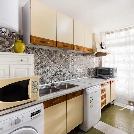 Apartamento Fado 托雷莫利诺斯